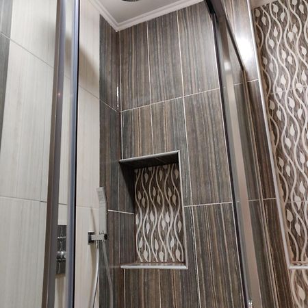 Agias Sofias Street Luxurious Studio Thessaloníki Exteriör bild