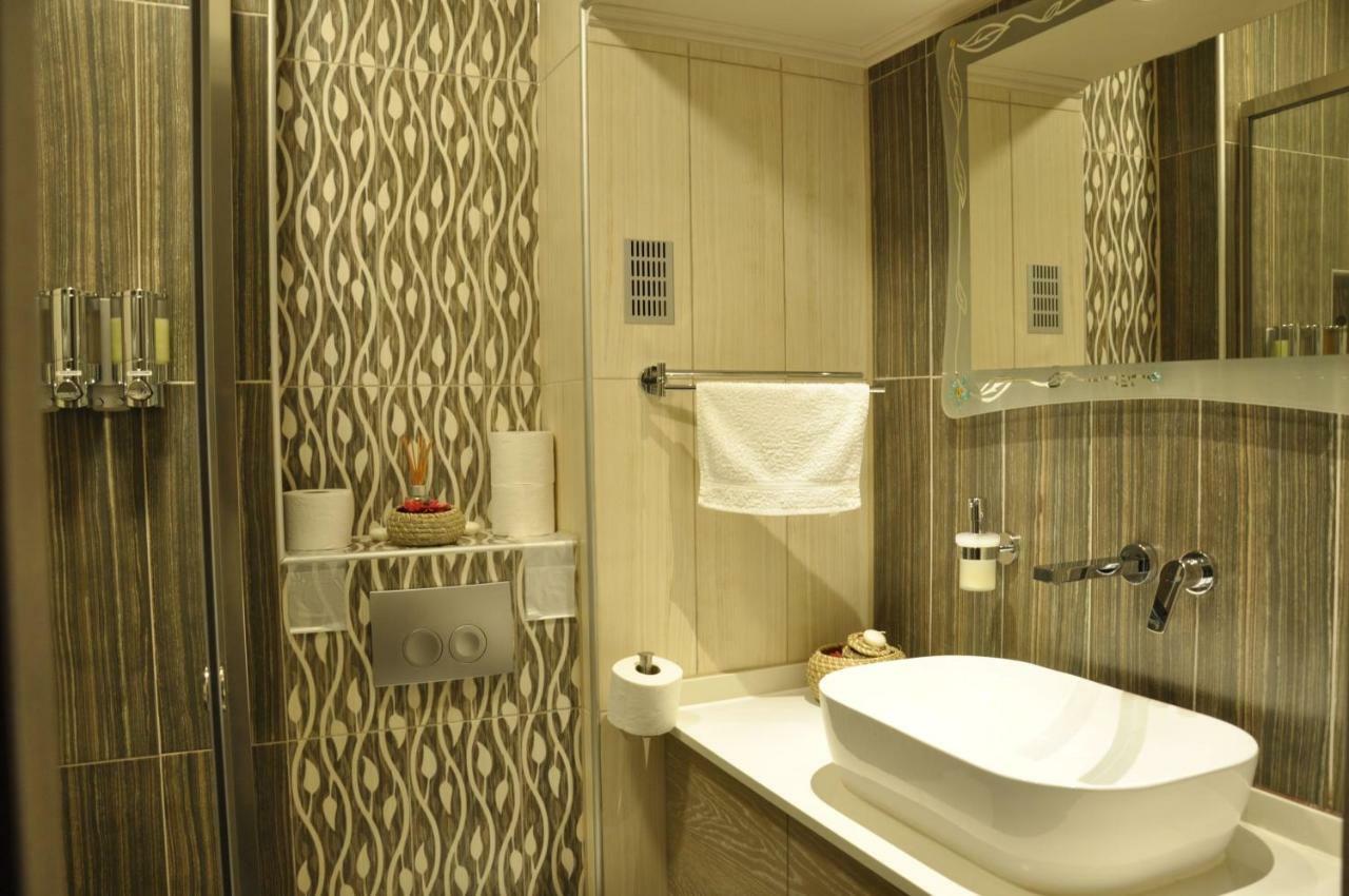 Agias Sofias Street Luxurious Studio Thessaloníki Exteriör bild